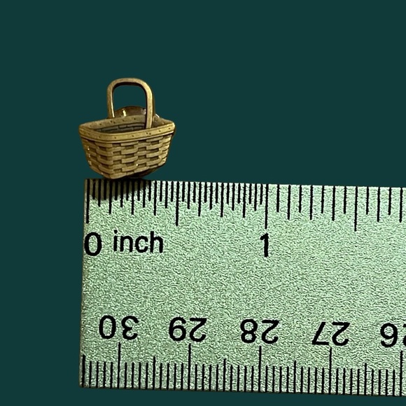Longaberger Woven Basket Collector Pin Gold tone - Picture 2 of 3